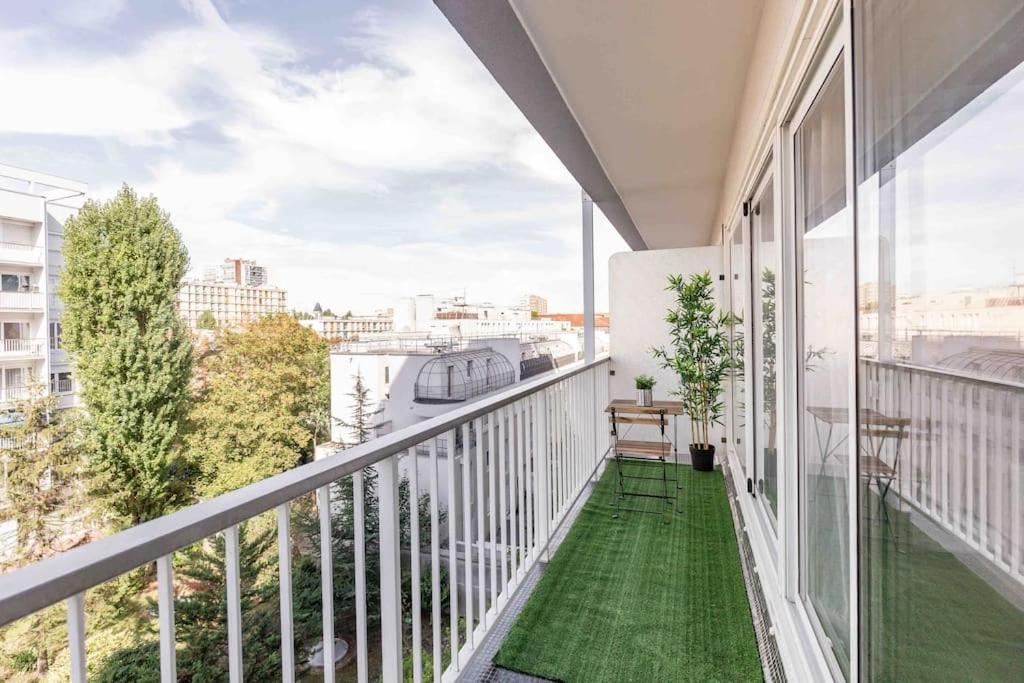 Appartement Avec Parking Et Terrasse Metro 7 Et Paris Villejuif Kültér fotó